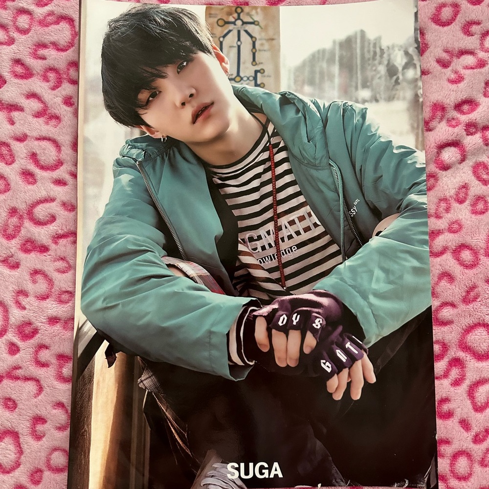 Suga poster